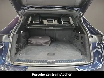 Cayenne E-Hybrid InnoDrive Head-Up Soft-Close