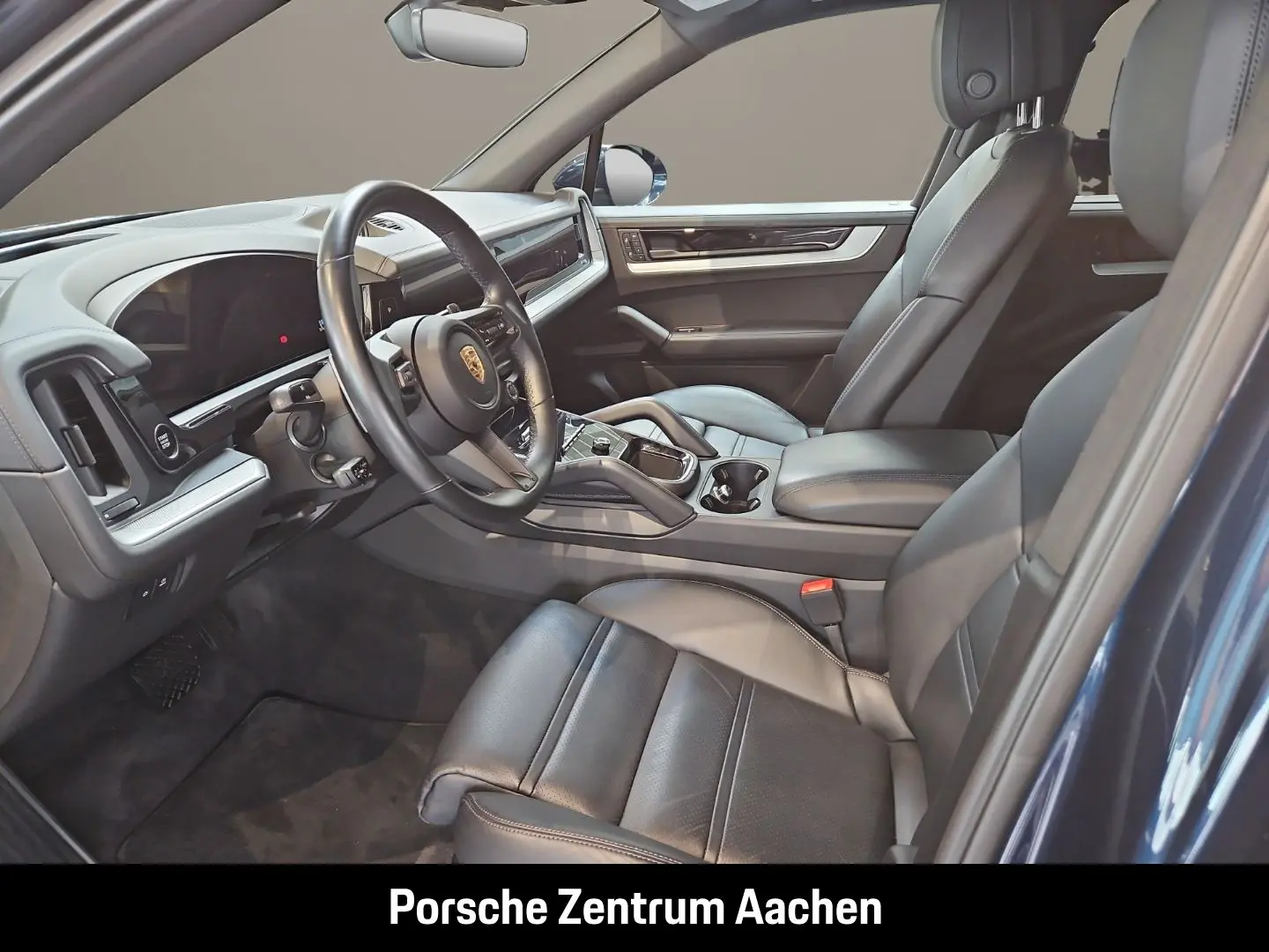 Cayenne E-Hybrid InnoDrive Head-Up Soft-Close