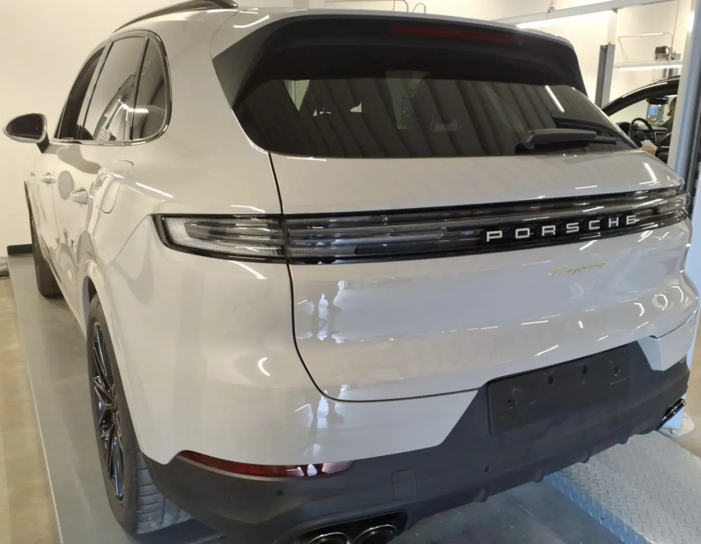 Cayenne E-Hybrid*SportAbgas*BOSE*HDMatrix*HeadUp