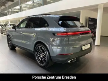 Cayenne E-Hybrid Pano Luft Inno 21