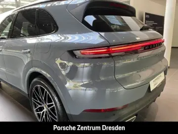 Cayenne E-Hybrid Pano Luft Inno 21