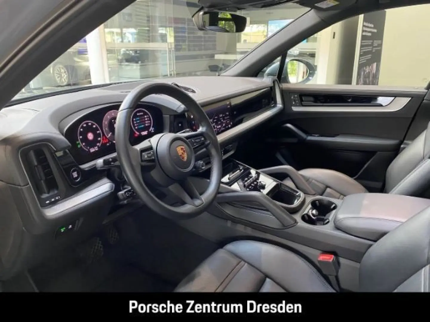 Cayenne E-Hybrid Pano Luft Inno 21