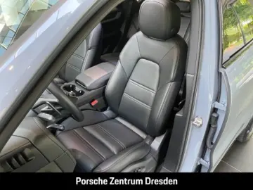 Cayenne E-Hybrid Pano Luft Inno 21
