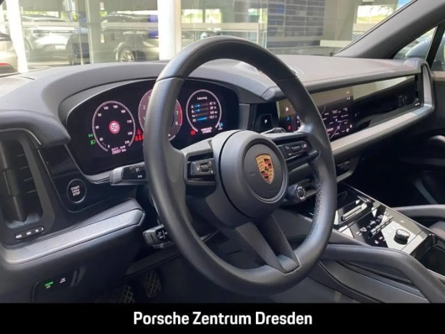 Cayenne E-Hybrid Pano Luft Inno 21
