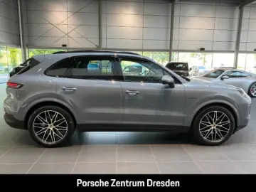Cayenne E-Hybrid Pano Luft Inno 21