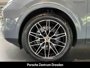 Cayenne E-Hybrid Pano Luft Inno 21