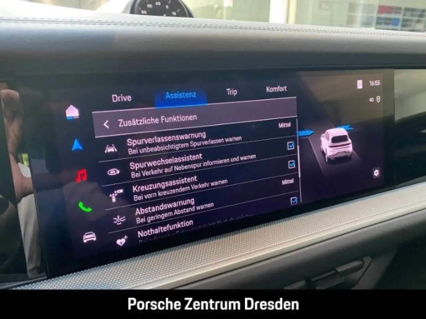 Cayenne E-Hybrid Pano Luft Inno 21