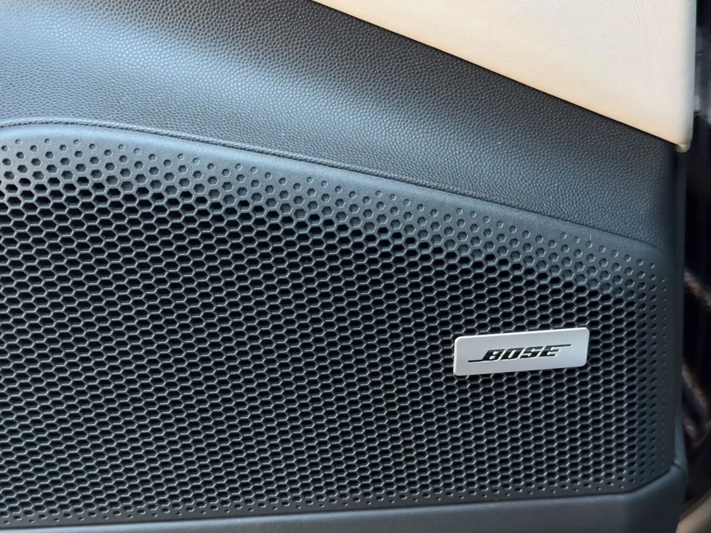 Macan 4 PANO MATRIX BOSE KEYLESS