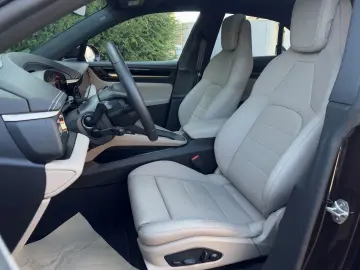 Macan 4 PANO MATRIX BOSE KEYLESS