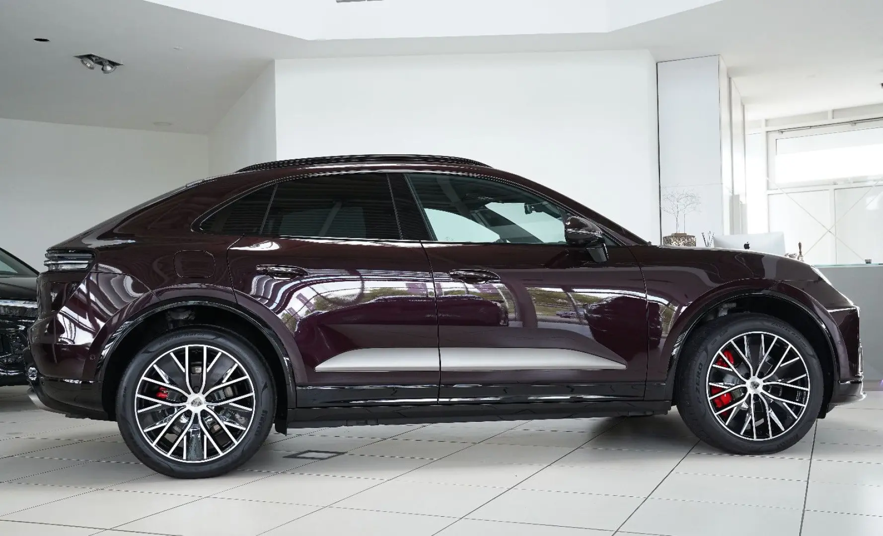 Macan Electric Turbo