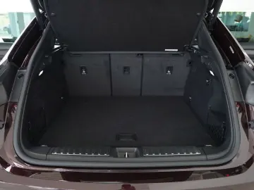 Macan Electric Turbo
