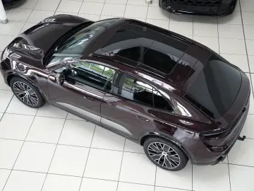 Macan Electric Turbo