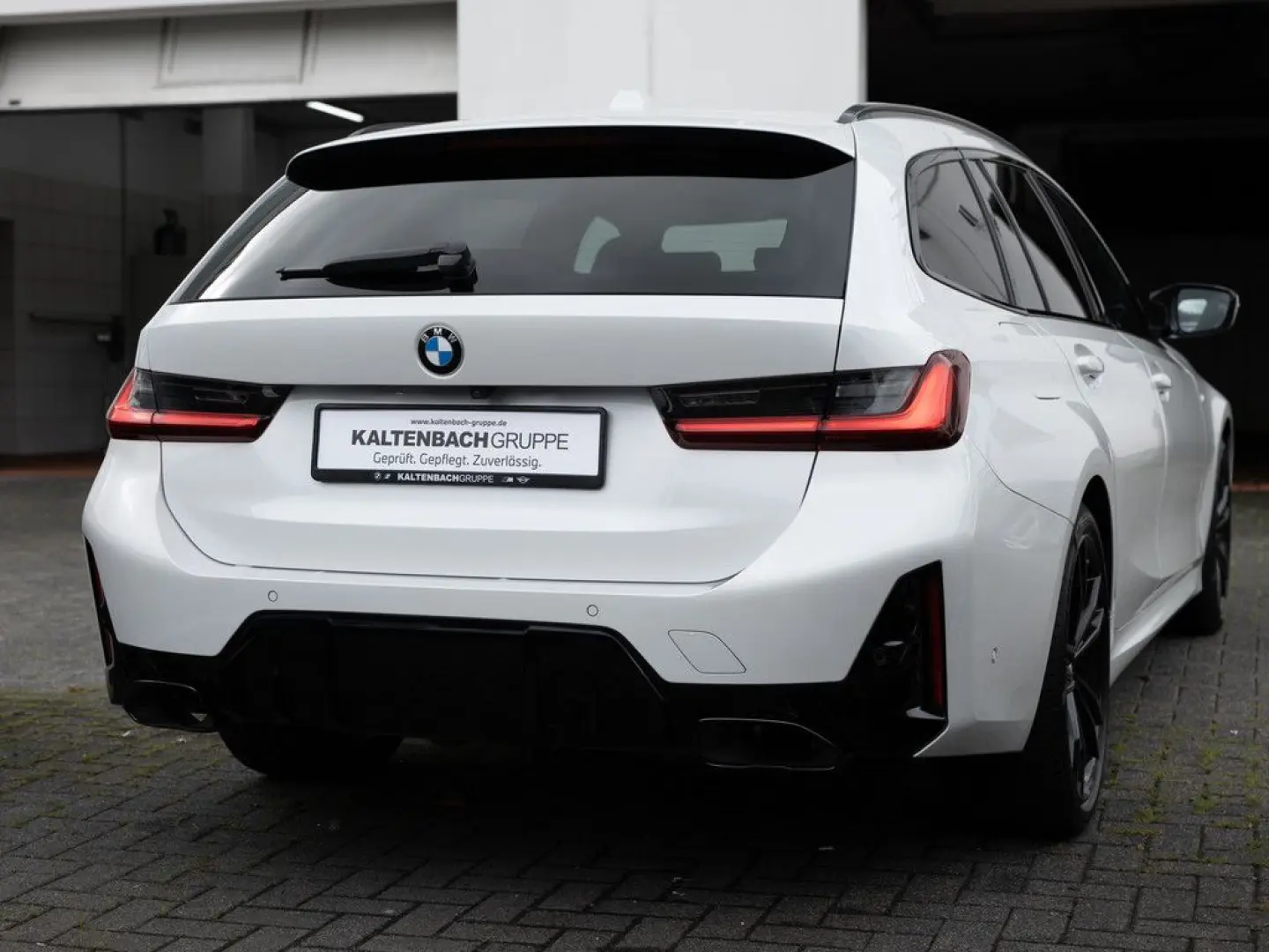 340i Touring xDrive FACEL. HUD 360° LED STANDZ