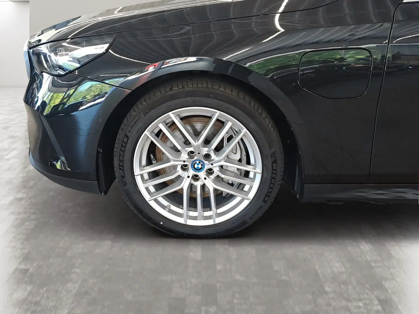 550e xDrive Limousine inkl. Winterräder