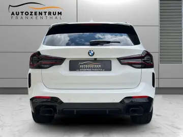 X3 M40 i H&K 360° HuD LED