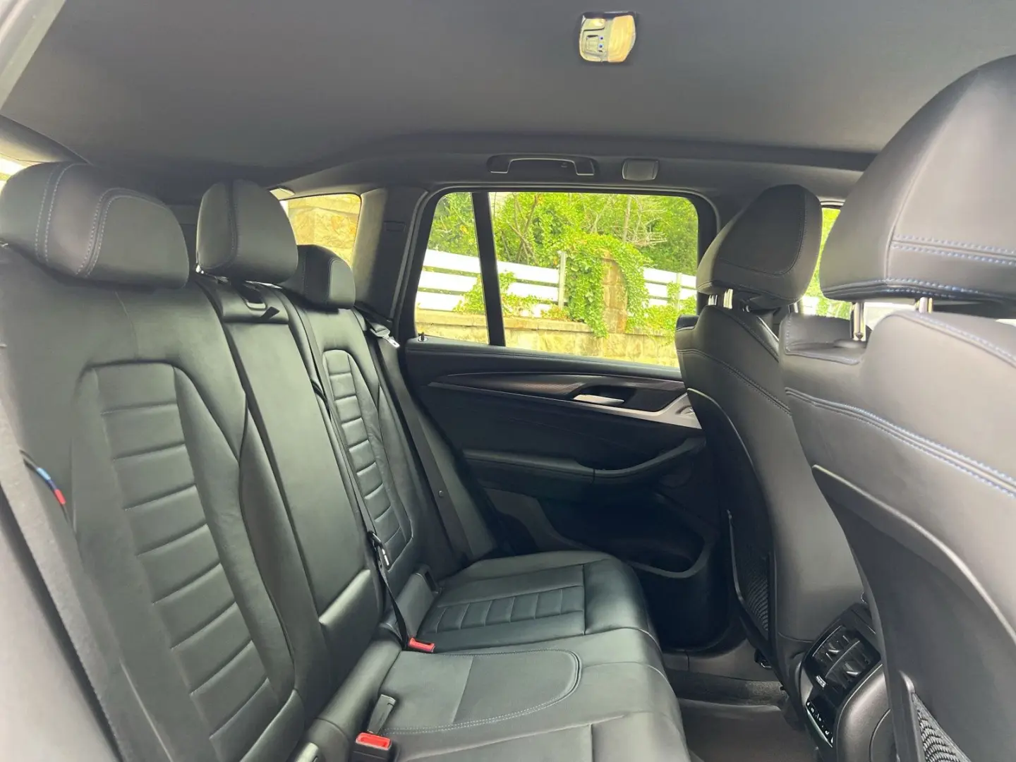 X3 M40 i H&K 360° HuD LED