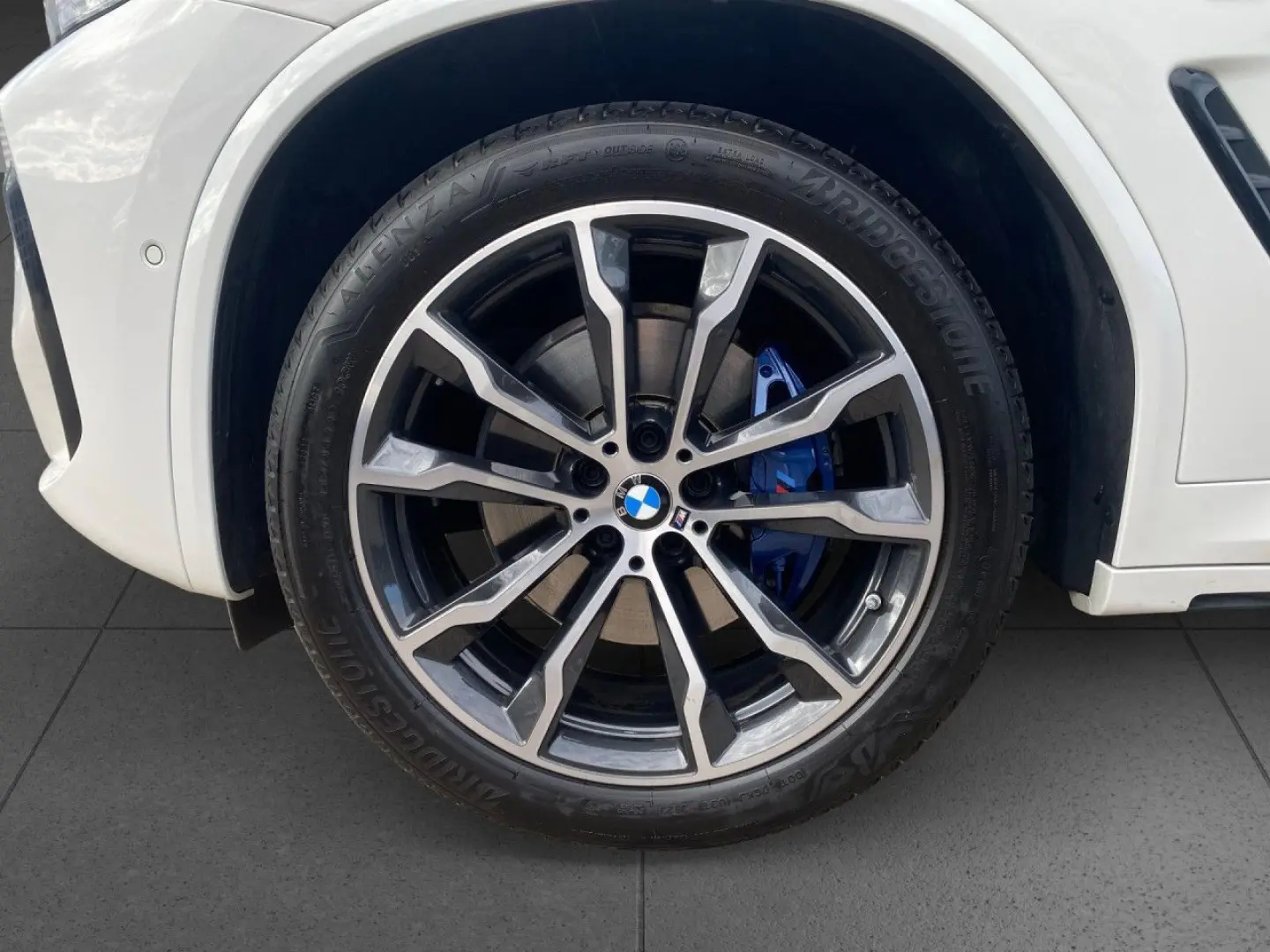 X3 M40i LivPro Laser RFK HUD HiFi DAB eSitze 20