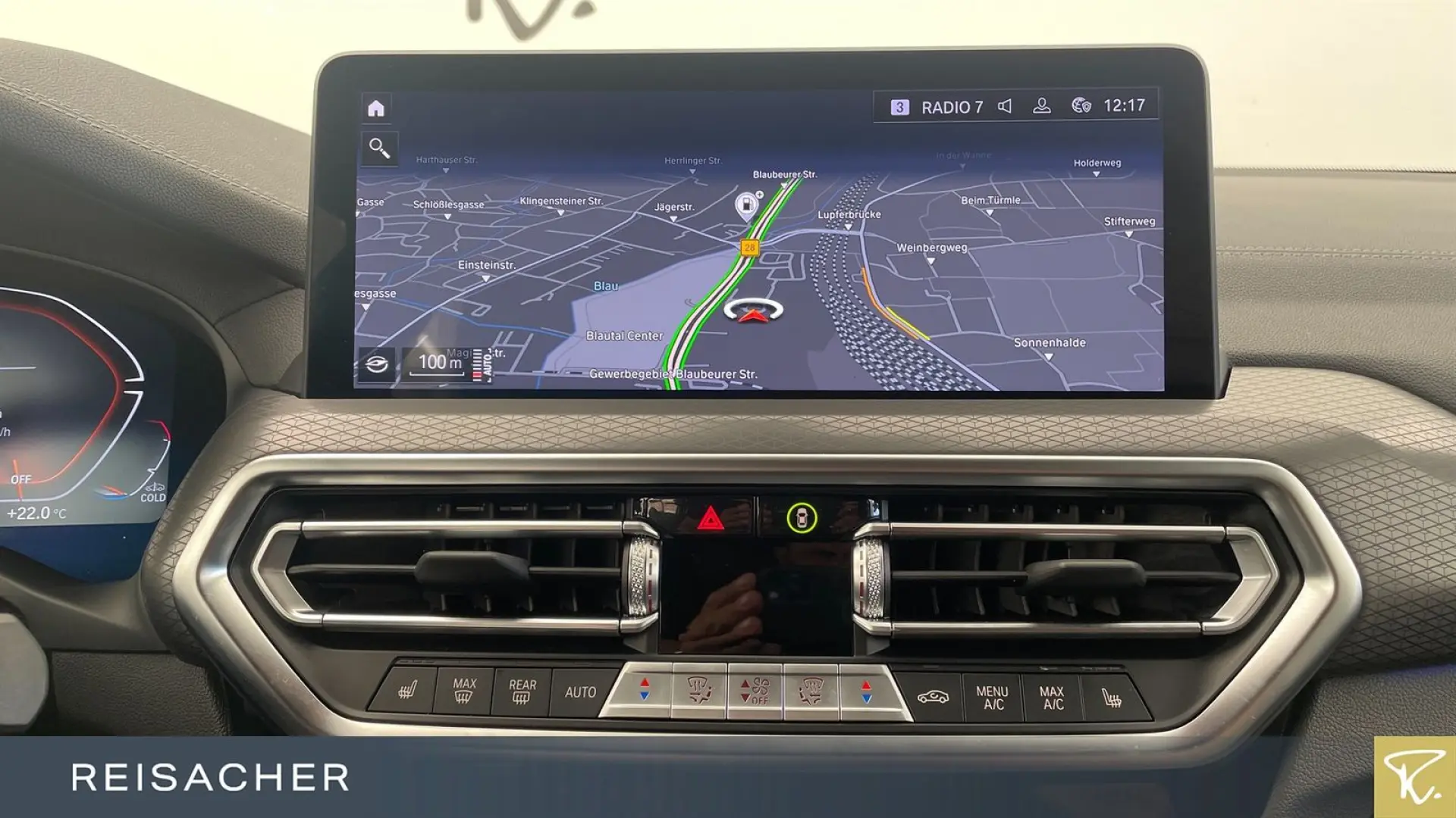 X3 M40i A AHK Pano SHZ ACC 360° HUD H&K 19