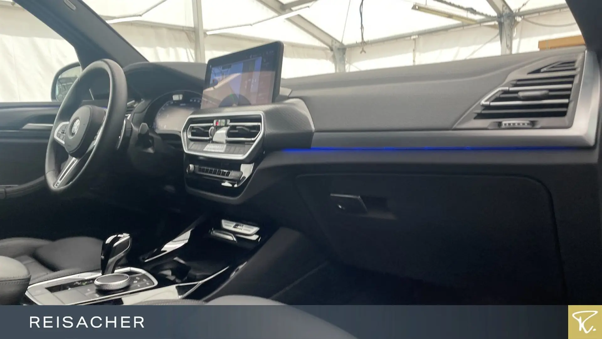 X3 M40i A AHK Pano SHZ ACC 360° HUD H&K 19
