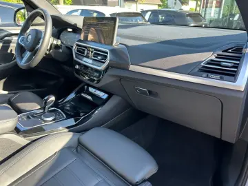 X3 M40i AHK LASER DrAssPr PaAss+ HUD Harman Pano