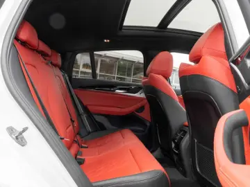 X4 M40i Mild xDrive Panorama/AHK/21'/Inno