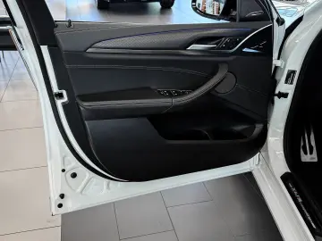 X4 M Competition M Sport AHK RFK NAVI