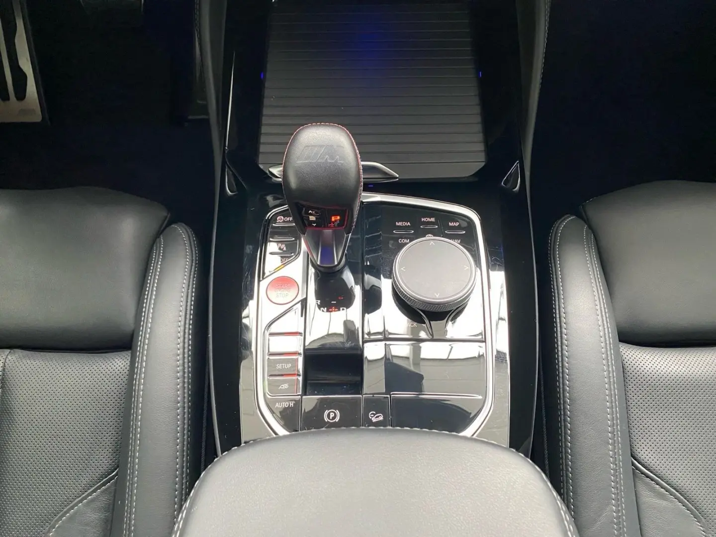 X4 M Competition HUD LC Prof. ad.LED H/K 21''