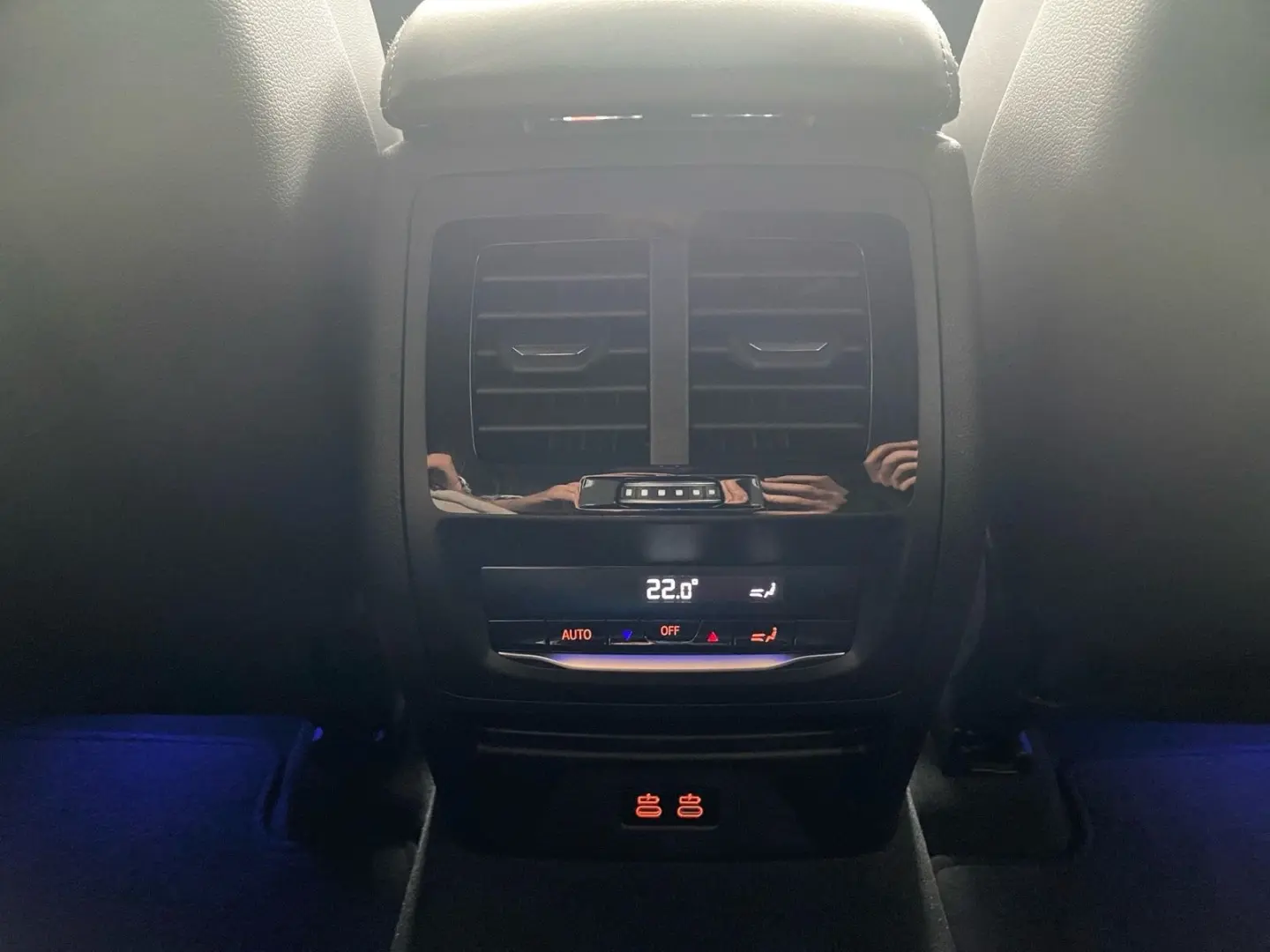 X4 M Competition HUD LC Prof. ad.LED H/K 21''