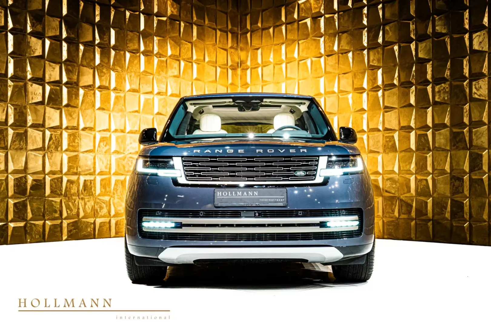Land Rover Range Rover P460e SE + Panorama + MY2025