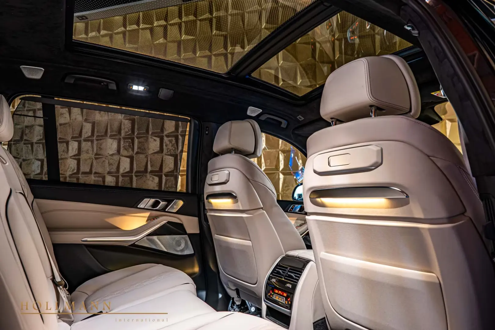 ALPINA XB7 + SKY LOUNGE PANORAMIC + BOWERS&WILKINS