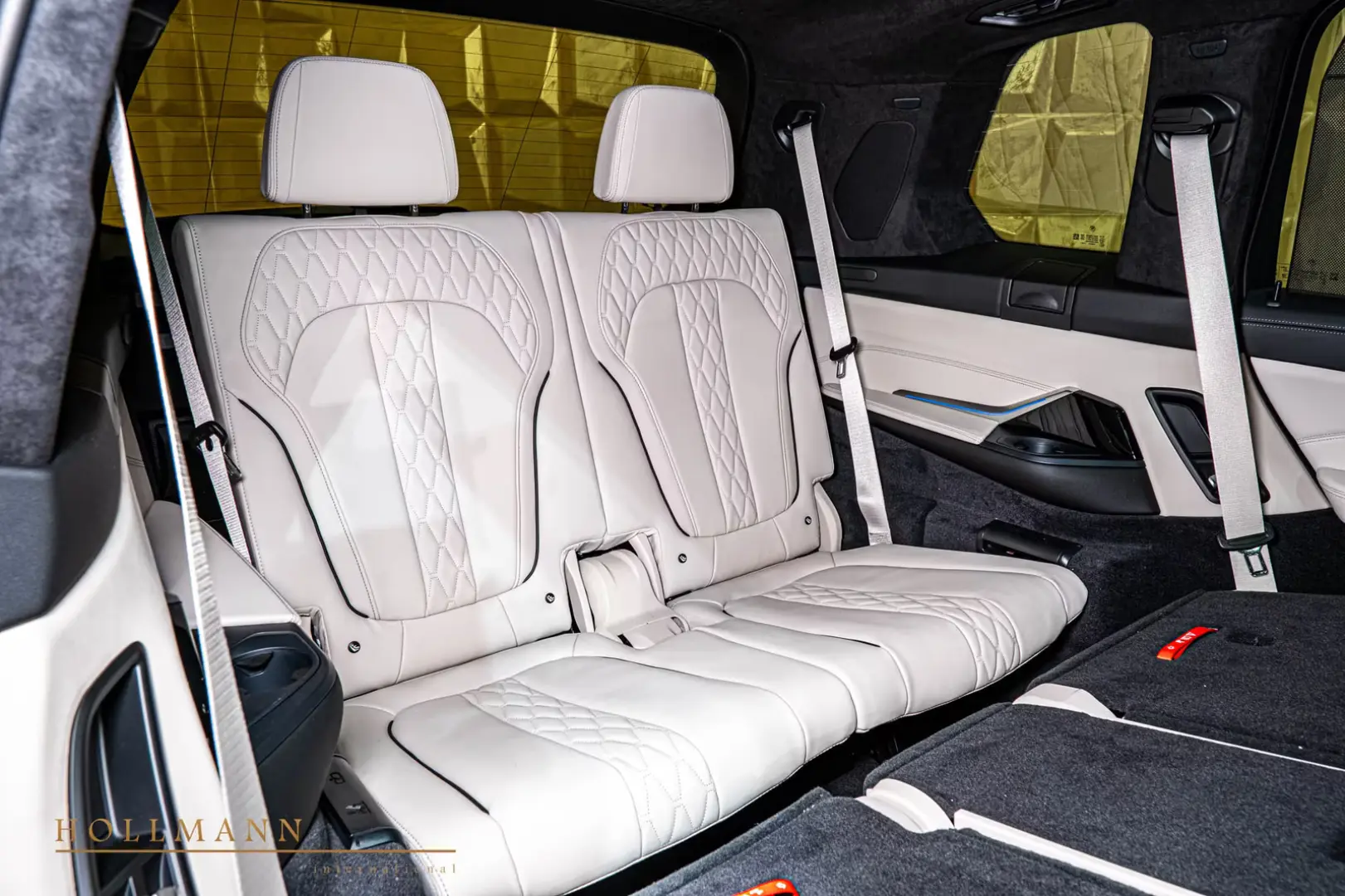 ALPINA XB7 + SKY LOUNGE PANORAMIC + BOWERS&WILKINS