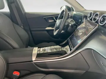 GLC 300 e 4M AVANTGARDE+AHK+MBUX+LED+Kam+PDC+SHZ