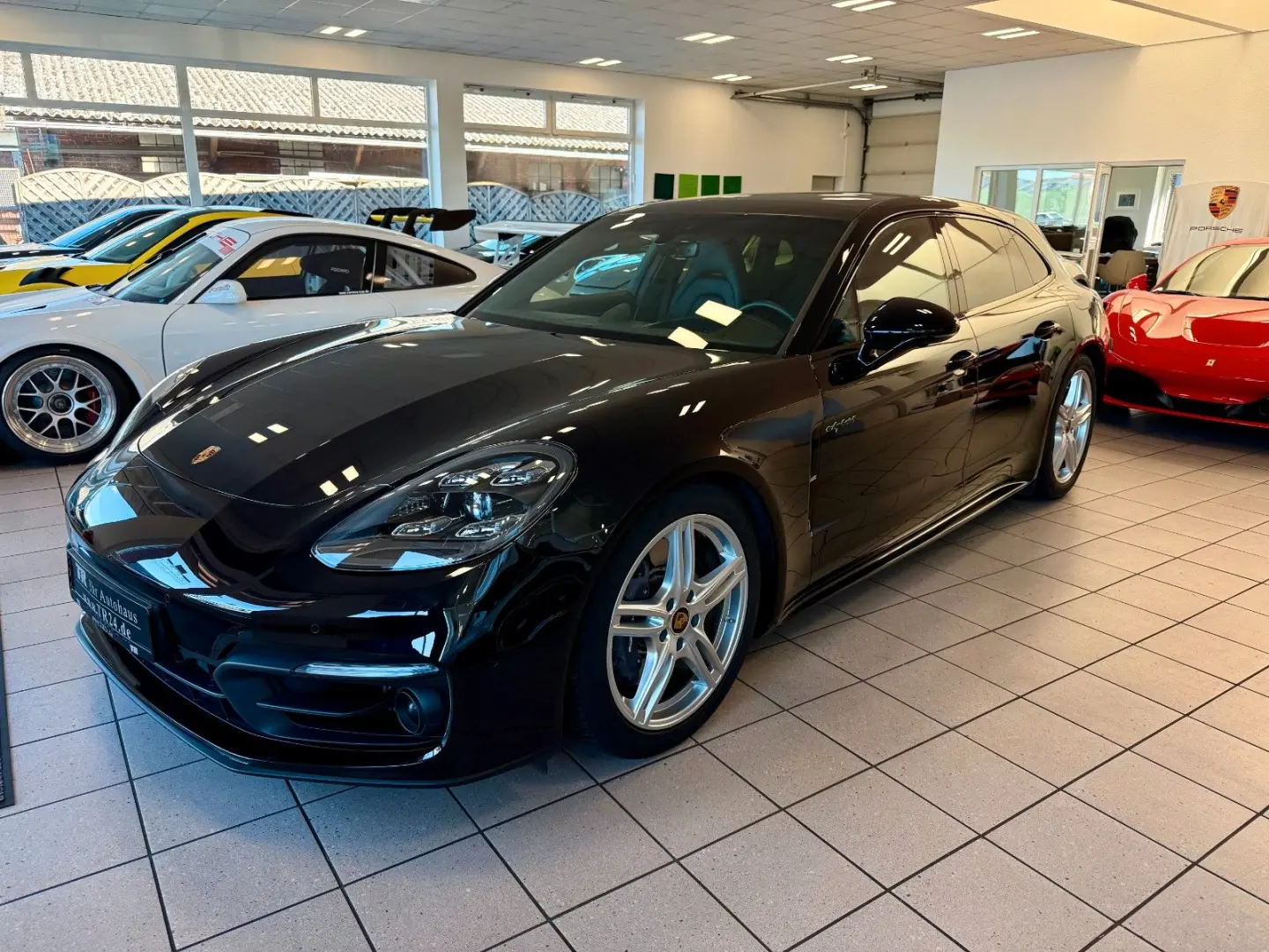 Panamera Sport Turismo 4 E-Hybrid Platinum Edt.