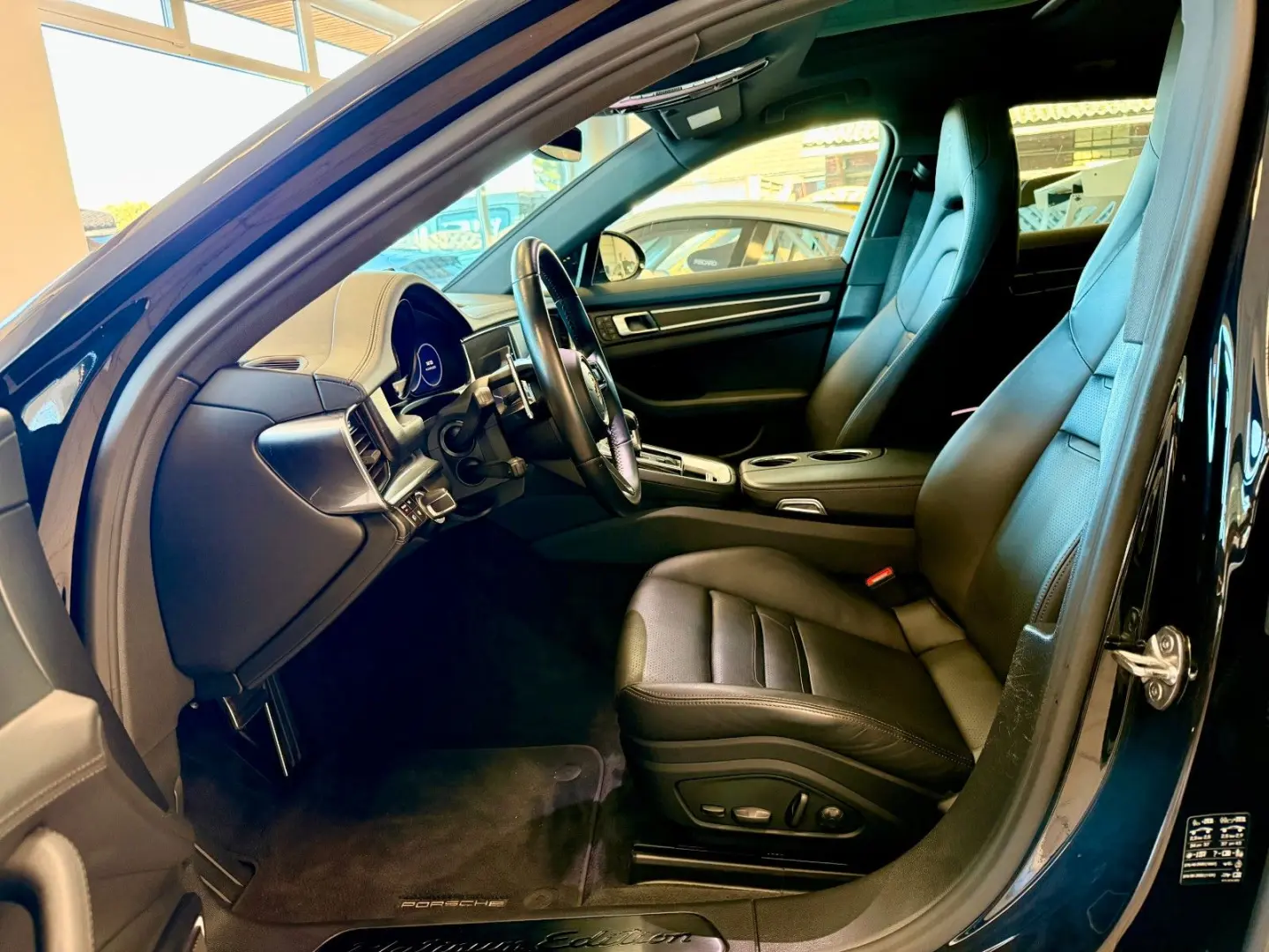 Panamera Sport Turismo 4 E-Hybrid Platinum Edt.