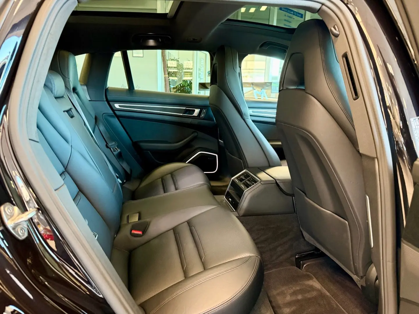 Panamera Sport Turismo 4 E-Hybrid Platinum Edt.