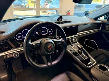 Panamera Sport Turismo 4 E-Hybrid Platinum Edt.