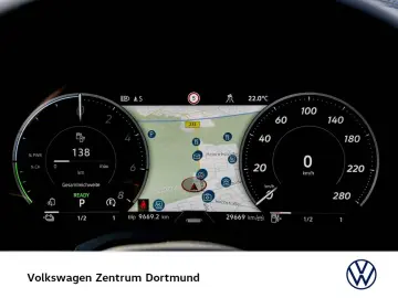 Touareg HYBRID R NEUESMODELL PANO AHK 360CAM 21Z