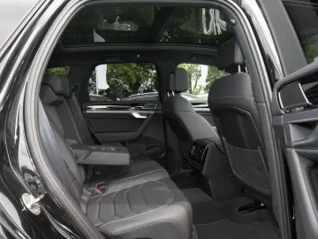Touareg R eHybrid 4M HuD AHK LUFT PANO DYNAUDIO