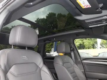Touareg R eHybrid 4M HuD AHK LUFT PANO DYNAUDIO