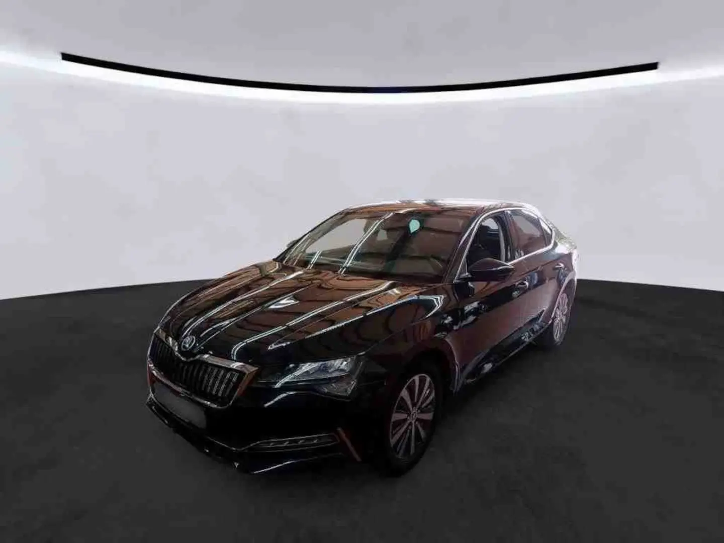 Superb 1.4 TSI Hybrid Limo*STAND-HZG*AHK*LED*