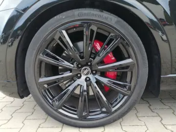 SQ8 TFSI Pano HD-Matrix 360° B&O 23