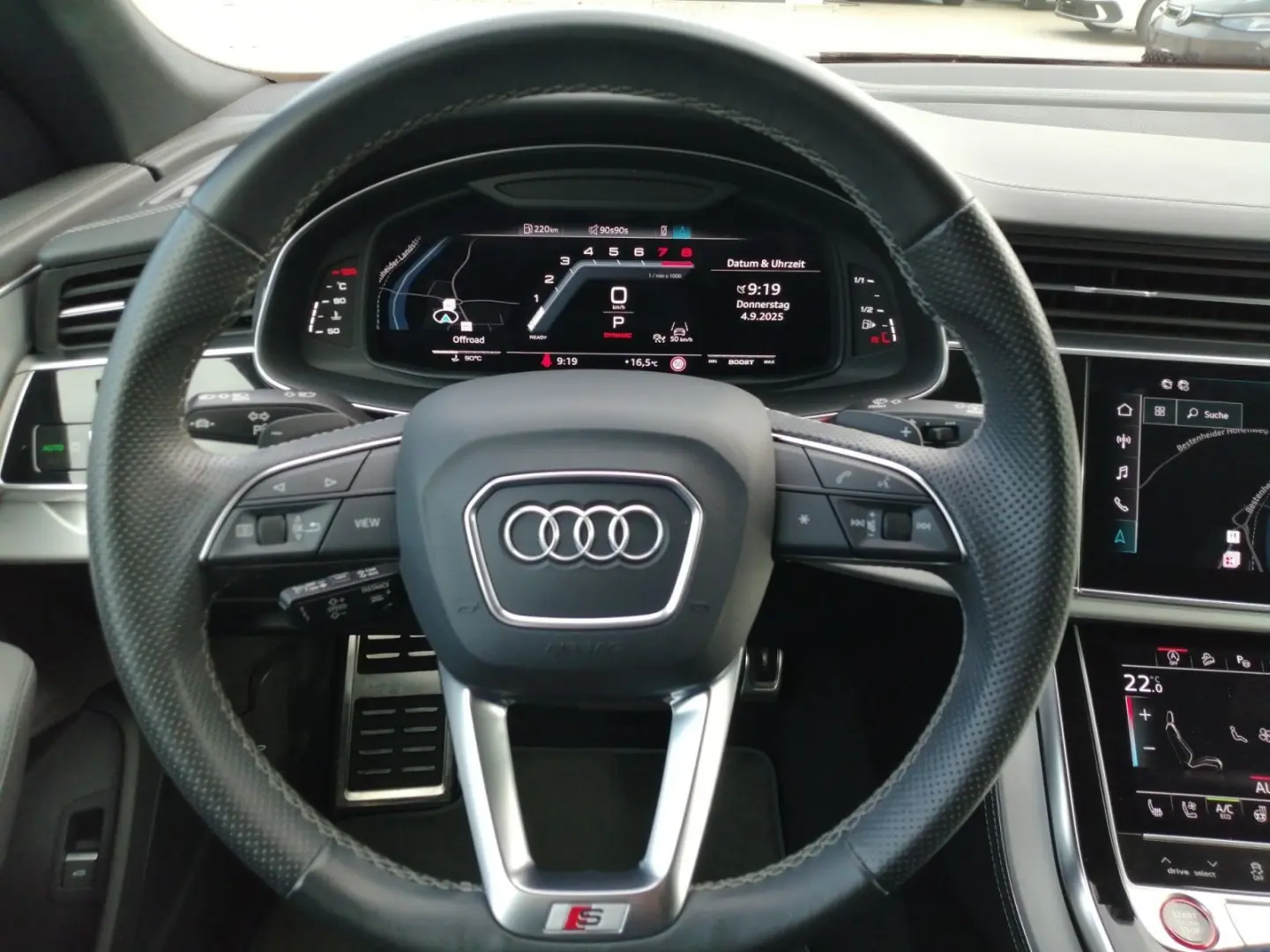 SQ8 TFSI Pano HD-Matrix 360° B&O 23