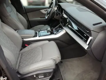 SQ8 TFSI Pano HD-Matrix 360° B&O 23