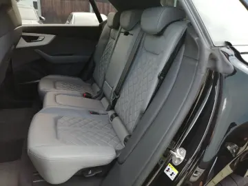 SQ8 TFSI Pano HD-Matrix 360° B&O 23