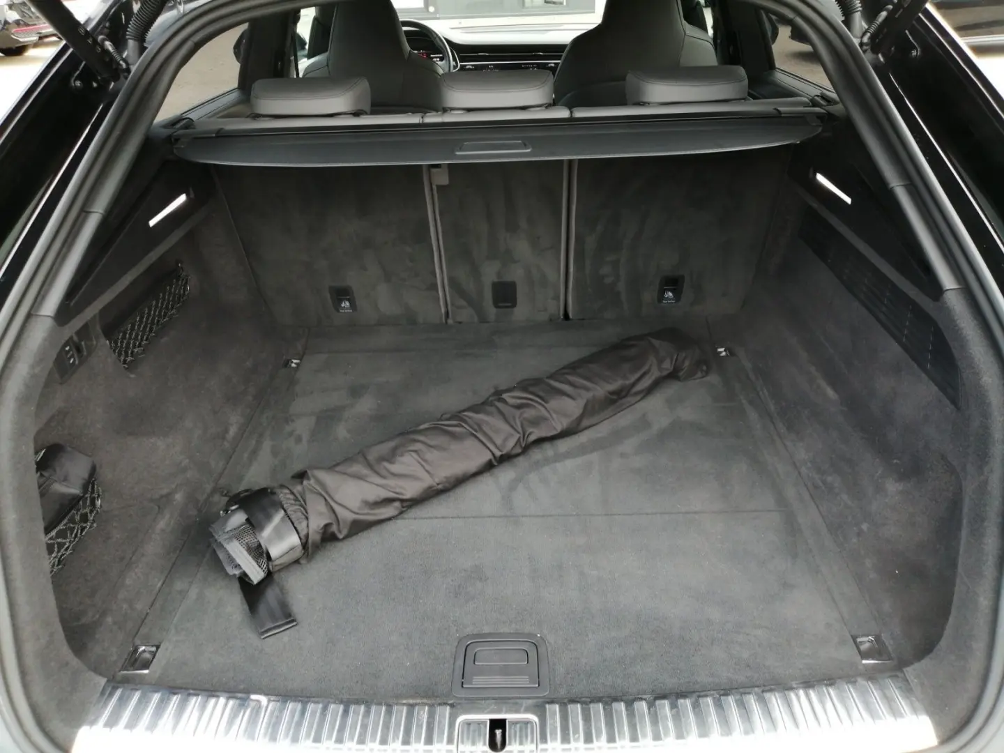 SQ8 TFSI Pano HD-Matrix 360° B&O 23