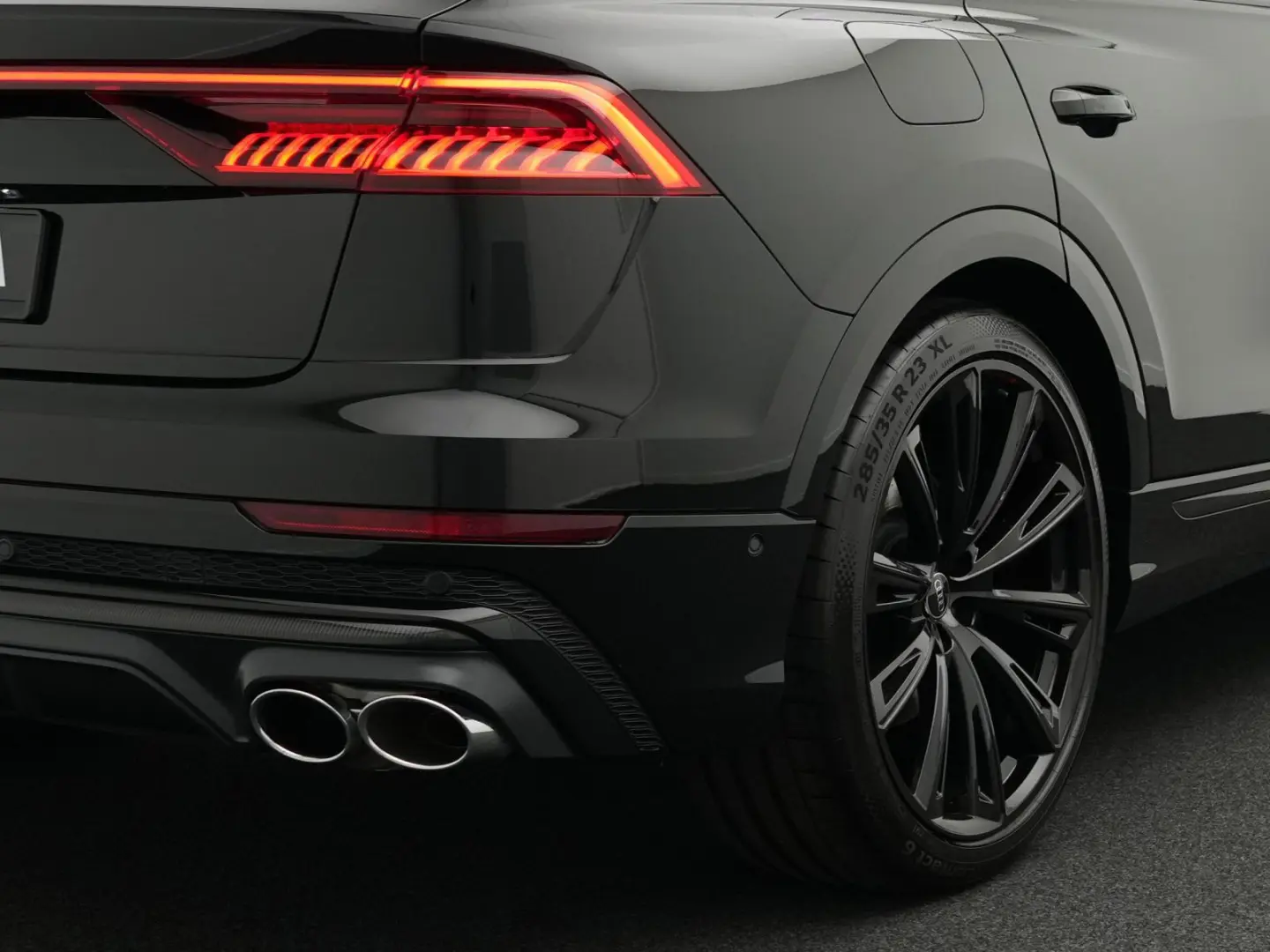 SQ8 competition TFSI AllrLenk*StdHz*23*LP145tEUR