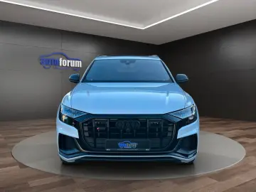 SQ8 4.0 TFSI Advanced B&O°TV°23
