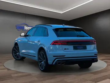 SQ8 4.0 TFSI Advanced B&O°TV°23