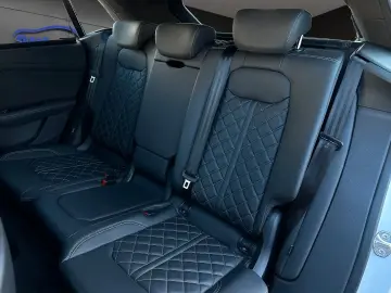 SQ8 4.0 TFSI Advanced B&O°TV°23