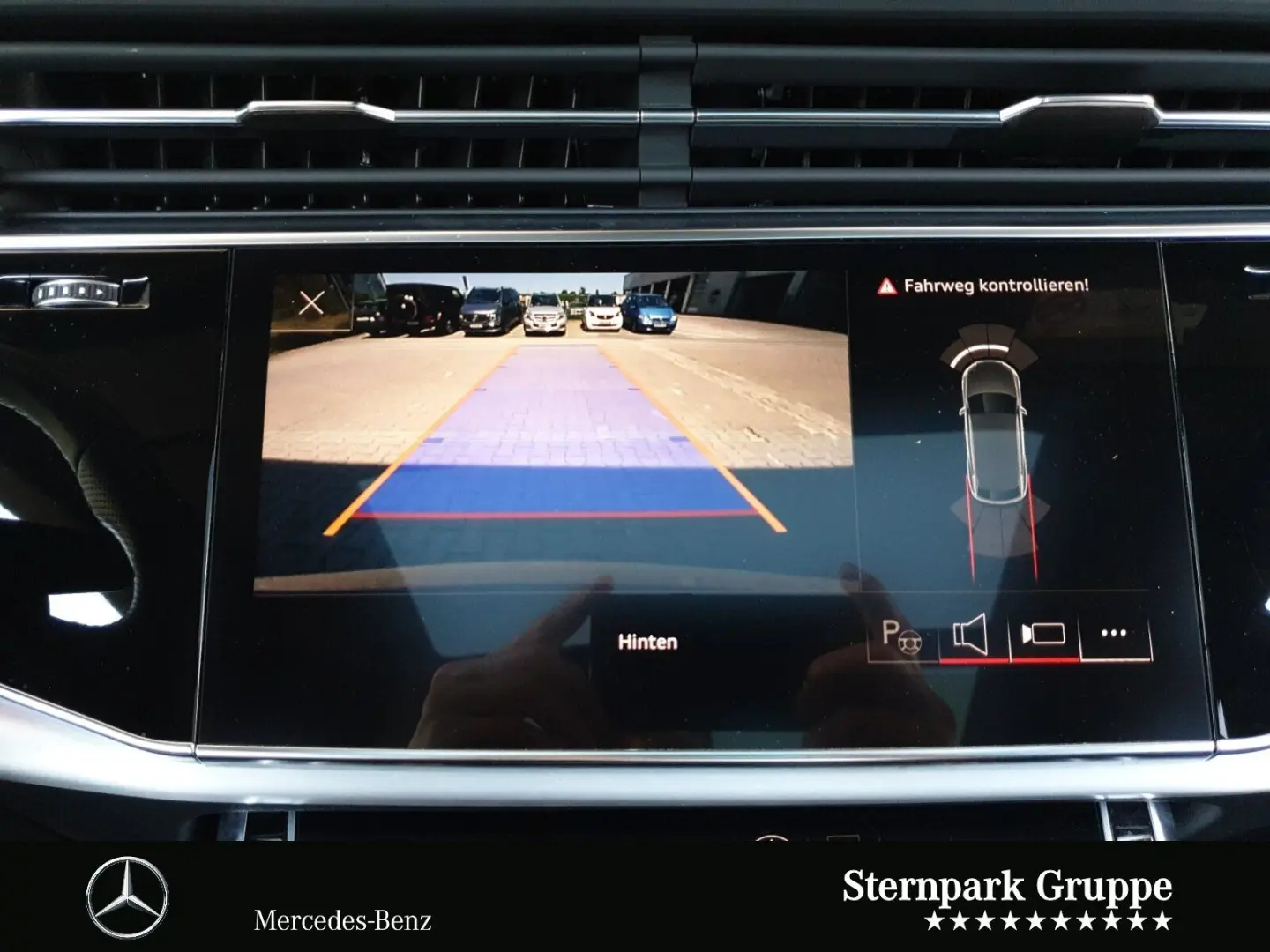 SQ8 4.0 TFSI B&O+Pano.+Massage+AHK+HUD+MatrixLED